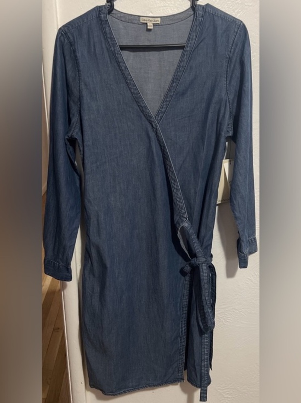 #11 NWT Calvin Klein Jeans Denim Blue Bay Wrap Style Dress Size L